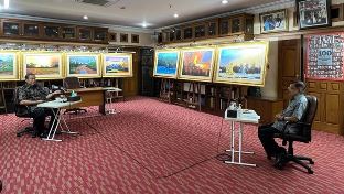 Karpet merah dan lukisan-lukisan menghiasi pertemuan Presiden ke-6 Susilo Bambang Yudhoyono dan JK (foto/int)